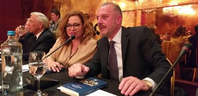 Θεσπρωτία: Ο Αντώνης Μπέζας παρουσίασε το βιβλίο του για τους Τσάμηδες στα Γιάννενα (+εικόνες)